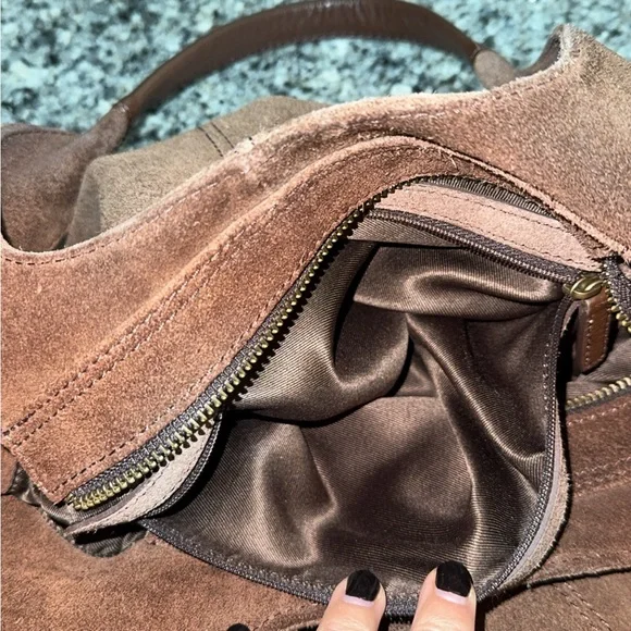 Vintage Brown Suede Tote Bag - Classic Women's Shoulder Bag - Picture 5 of 10